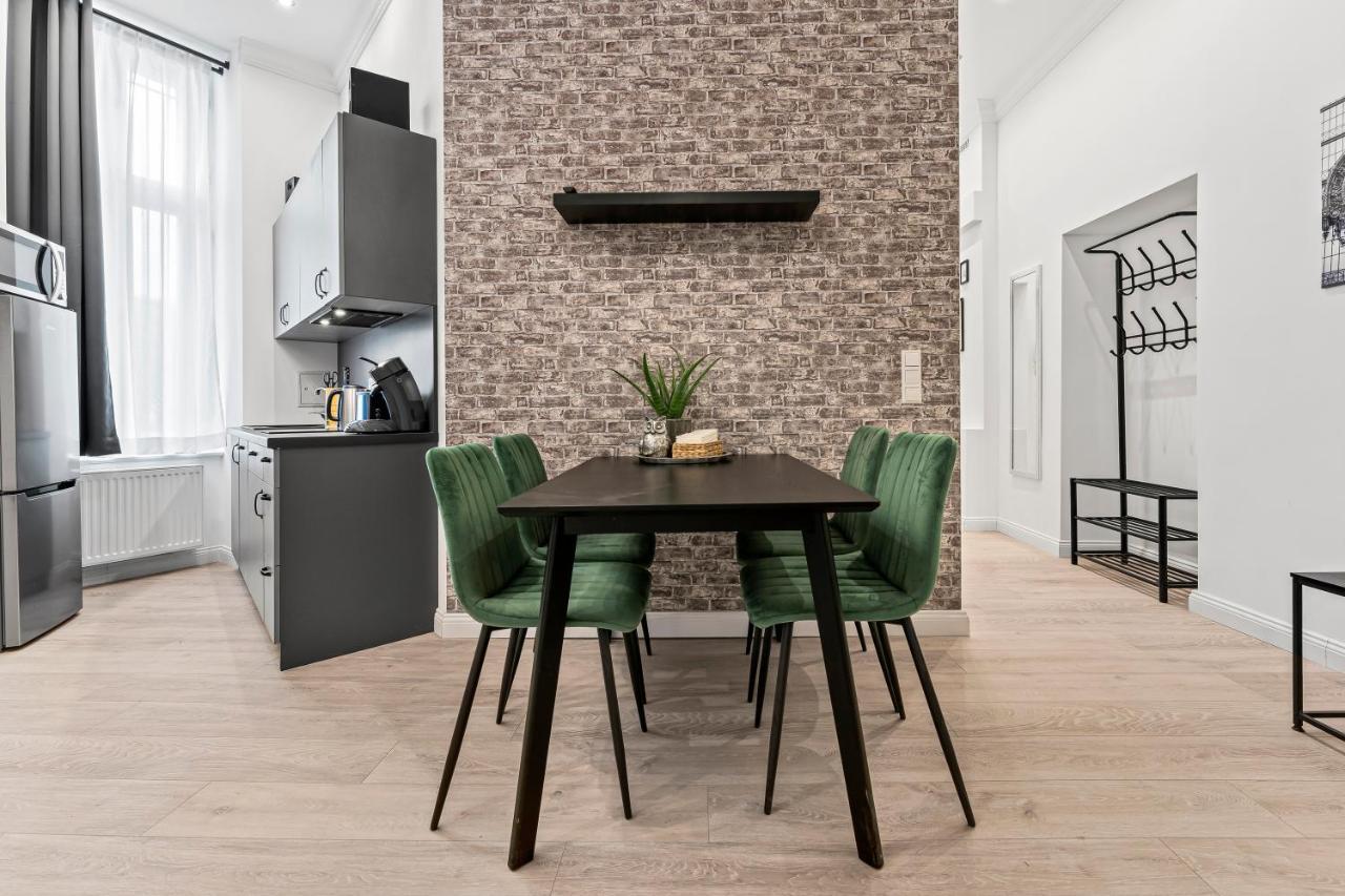 The Mierendorf Hinterhaus, 2 Bed Rooms Up To 4 People Berlín Exteriér fotografie
